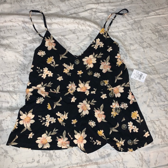 American Eagle Outfitters Tops - american eagle tank top